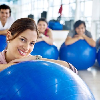 https://d1cl21cy2nplsq.cloudfront.net/wp-content/uploads/2013/12/05105833/Fitball1.jpg